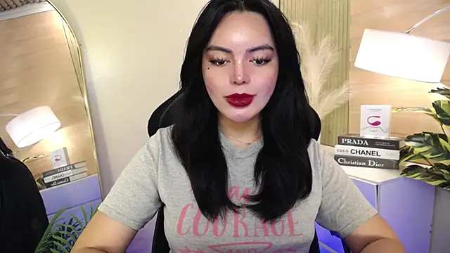 Snapshot of HotstuffCherrySummer chatting on 01-14-25, 08:41 HotstuffCherrySummer online show from 01-14-25, 08:41