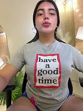 Snapshot of HotstuffCherrySummer chatting on 02-04-25, 05:53 HotstuffCherrySummer online show from 02-04-25, 05:53