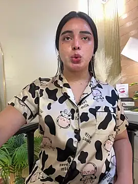 Snapshot of HotstuffCherrySummer chatting on 02-26-25, 12:25 HotstuffCherrySummer online show from 02-26-25, 12:25