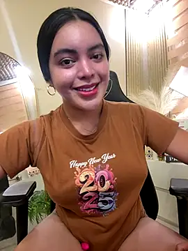 Snapshot of HotstuffCherrySummer chatting on 10-14-25, 07:53 HotstuffCherrySummer online show from 10-14-25, 07:53