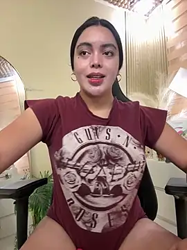 Snapshot of HotstuffCherrySummer chatting on 10-20-25, 10:27 HotstuffCherrySummer online show from 10-20-25, 10:27