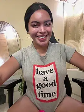 Snapshot of HotstuffCherrySummer chatting on 11-11-25, 06:57 HotstuffCherrySummer online show from 11-11-25, 06:57