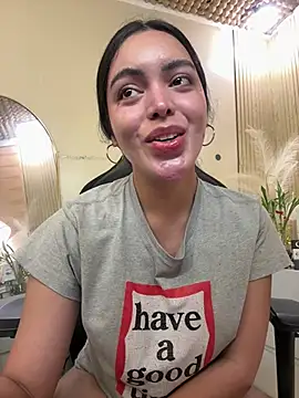 HotstuffCherrySummer online show from 04-19-26, 10:58