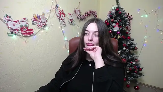 Snapshot of MilanaPrice chatting on 12-24-24, 07:11 MilanaPrice online show from 12-24-24, 07:11