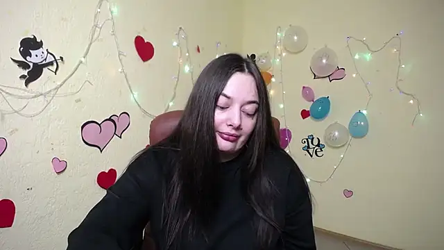 Snapshot of MilanaPrice chatting on 01-21-25, 06:23 MilanaPrice online show from 01-21-25, 06:23