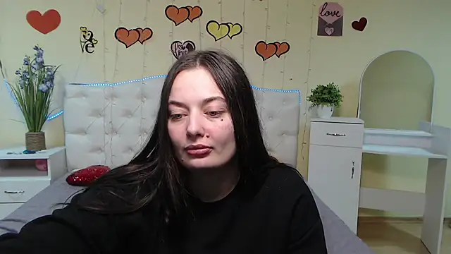 Snapshot of MilanaPrice chatting on 02-10-25, 09:36 MilanaPrice online show from 02-10-25, 09:36