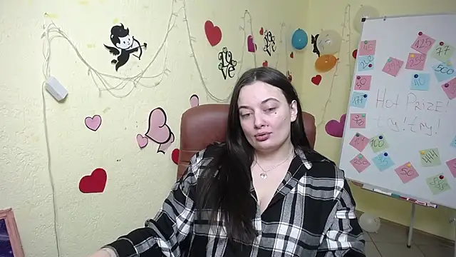 Snapshot of MilanaPrice chatting on 02-13-25, 03:39 MilanaPrice online show from 02-13-25, 03:39