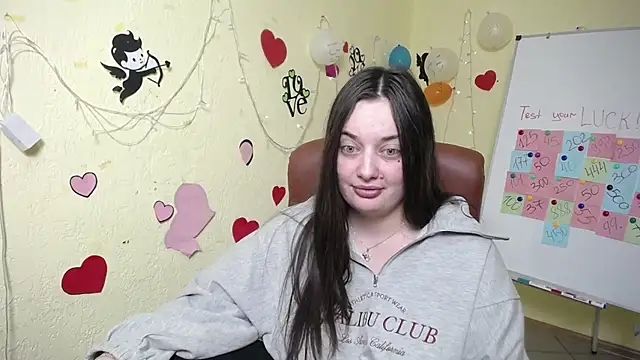 Snapshot of MilanaPrice chatting on 02-20-25, 09:31 MilanaPrice online show from 02-20-25, 09:31