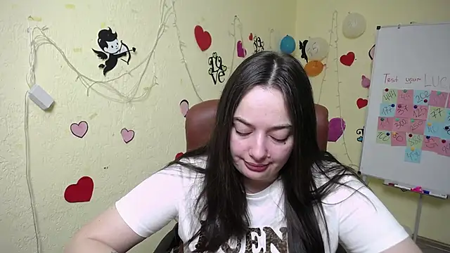 Snapshot of MilanaPrice chatting on 02-28-25, 06:31 MilanaPrice online show from 02-28-25, 06:31