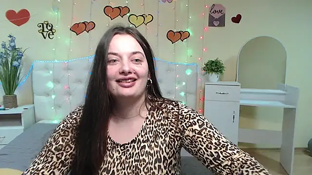 Snapshot of MilanaPrice chatting on 03-12-25, 01:47 MilanaPrice online show from 03-12-25, 01:47