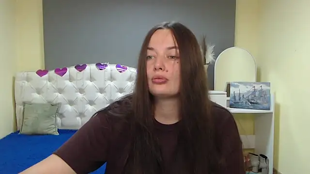 Snapshot of MilanaPrice chatting on 09-11-25, 05:40 MilanaPrice online show from 09-11-25, 05:40