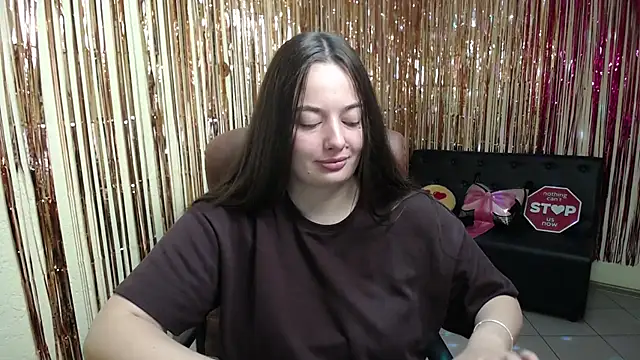 Snapshot of MilanaPrice chatting on 09-12-25, 05:40 MilanaPrice online show from 09-12-25, 05:40