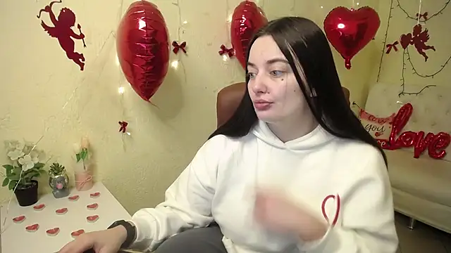 Snapshot of MilanaPrice chatting on 02-01-26, 06:23 MilanaPrice online show from 02-01-26, 06:23