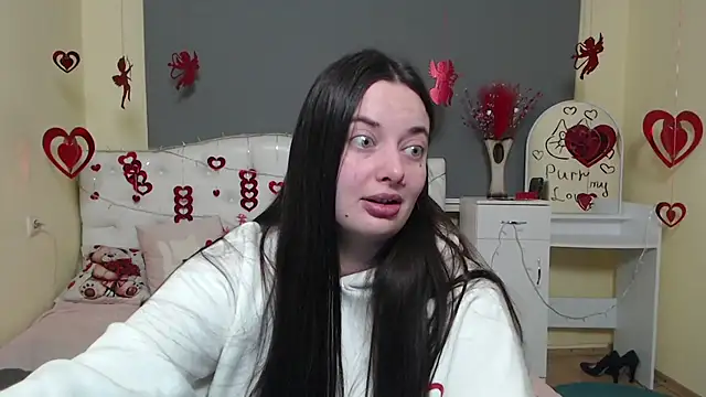 Snapshot of MilanaPrice chatting on 02-15-26, 07:05 MilanaPrice online show from 02-15-26, 07:05