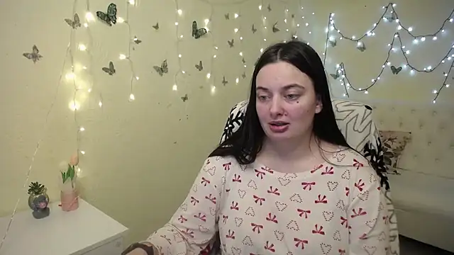 Snapshot of MilanaPrice chatting on 02-22-26, 06:50 MilanaPrice online show from 02-22-26, 06:50