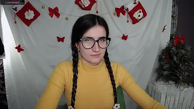 MaryEm976 online show from 12-24-24, 12:00