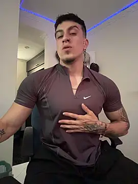 Snapshot of strongboy_ chatting on 03-13-26, 07:20 strongboy online show from 03-13-26, 07:20