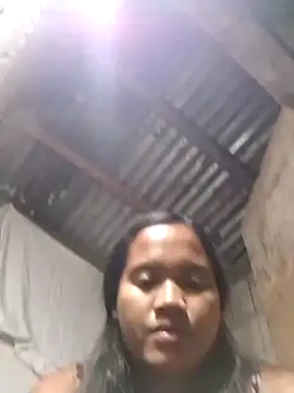 Snapshot of Sexiest_quen chatting on 02-02-25, 04:32 Sexiest quen online show from 02-02-25, 04:32