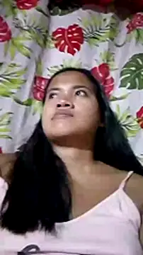 Snapshot of Sexiest_quen chatting on 02-06-25, 08:23 Sexiest quen online show from 02-06-25, 08:23