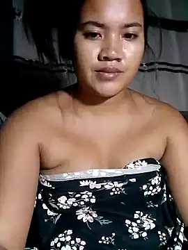 Snapshot of Sexiest_quen chatting on 03-08-25, 08:03 Sexiest quen online show from 03-08-25, 08:03