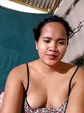 Snapshot of Sexiest_quen chatting on 03-23-25, 02:59 Sexiest quen online show from 03-23-25, 02:59