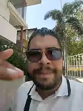 Snapshot of eljefe1119 chatting on 02-26-25, 03:42 eljefe1119 online show from 02-26-25, 03:42
