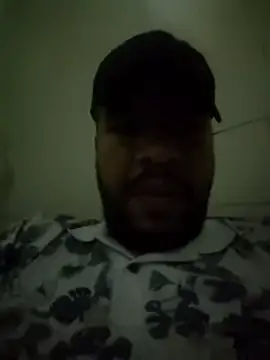Snapshot of eljefe1119 chatting on 04-08-26, 03:17 eljefe1119 online show from 04-08-26, 03:17