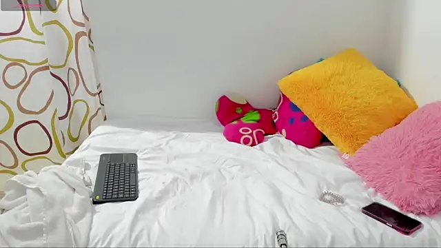 sweetnia online show from 02-01-25, 01:41