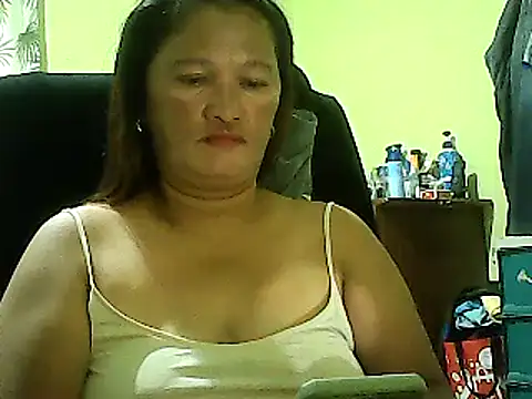 hott scarlett online show from 02-09-25, 08:33