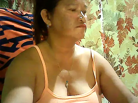 Snapshot of hott_scarlett chatting on 06-06-26, 04:55 hott scarlett online show from 06-06-26, 04:55