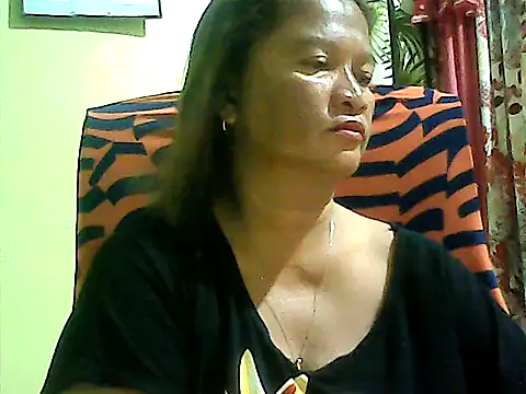 Snapshot of hott_scarlett chatting on 07-23-26, 12:14 hott scarlett online show from 07-23-26, 12:14
