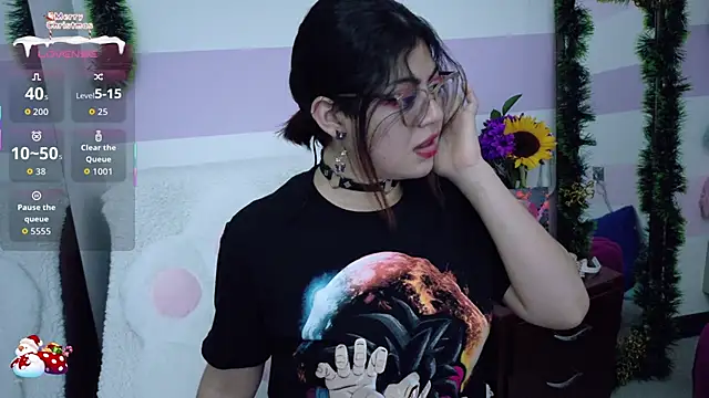 Catwhite  online show from 12-16-25, 06:02