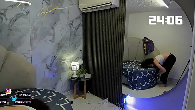 Katemoss70 online show from 10-10-25, 01:10