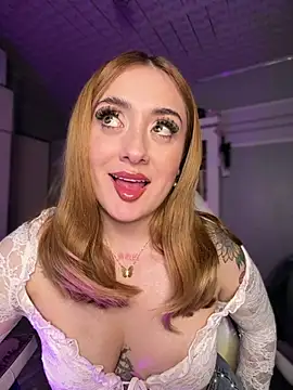 Sam Thompsoon  online show from 03-28-26, 03:17