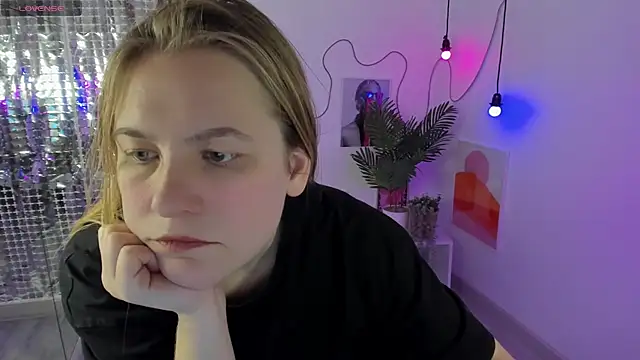 JadeSoft online show from 12-15-24, 04:48