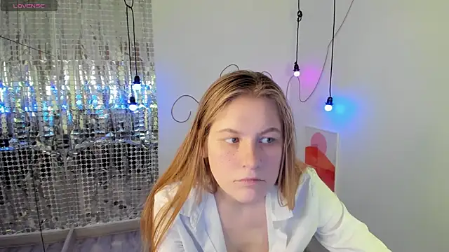 JadeSoft online show from 12-22-24, 01:33