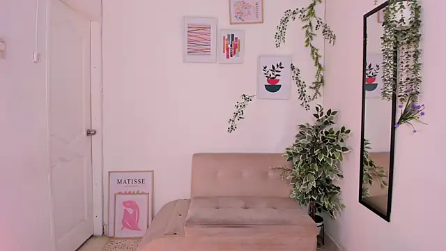 hornyprincess   online show from 04-18-26, 06:12