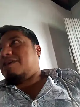 Snapshot of Vulckano43 chatting on 03-15-25, 07:38 Vulckano43 online show from 03-15-25, 07:38