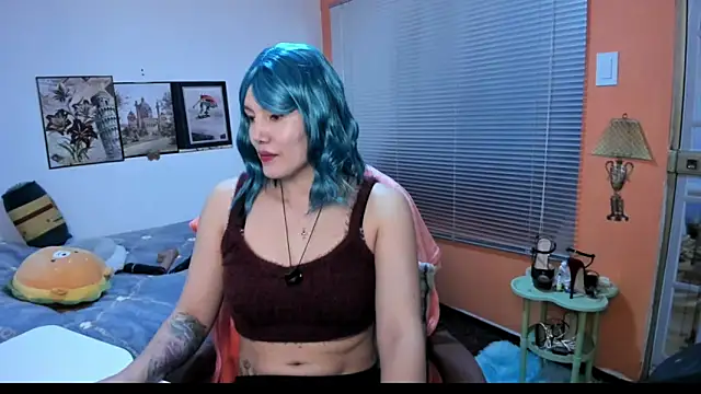 jrcamila online show from 10-17-25, 02:19