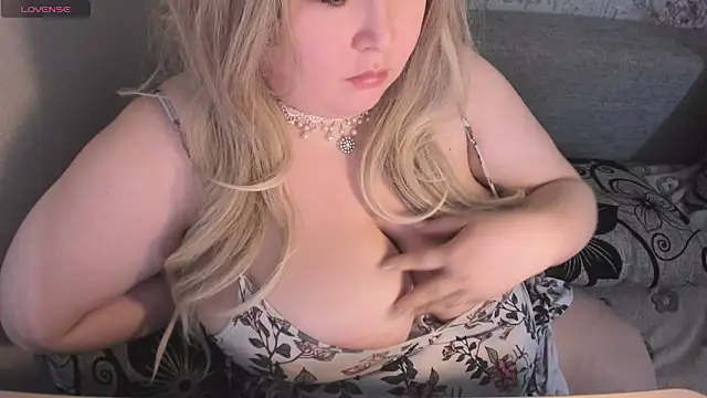 Gabrielle Flame online show from 12-22-24, 01:55