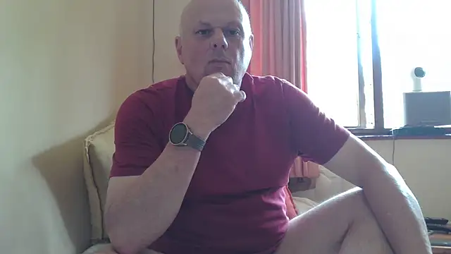 Snapshot of DaddyCumBumZA chatting on 12-16-25, 09:03 DaddyCumBumZA online show from 12-16-25, 09:03