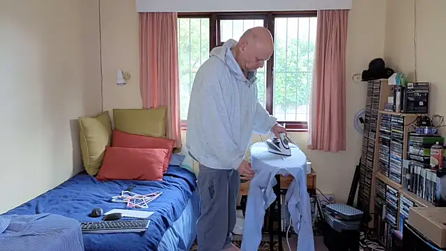 DaddyCumBumZA online show from 04-19-26, 08:35