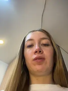 horny  molly  online show from 07-12-26, 04:47