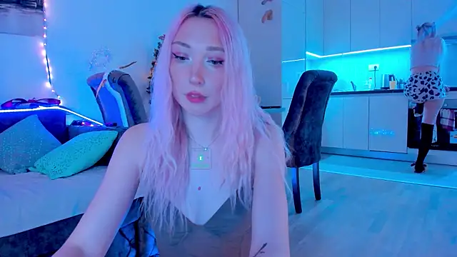 AlexRoseLiRed online show from 12-20-24, 07:50