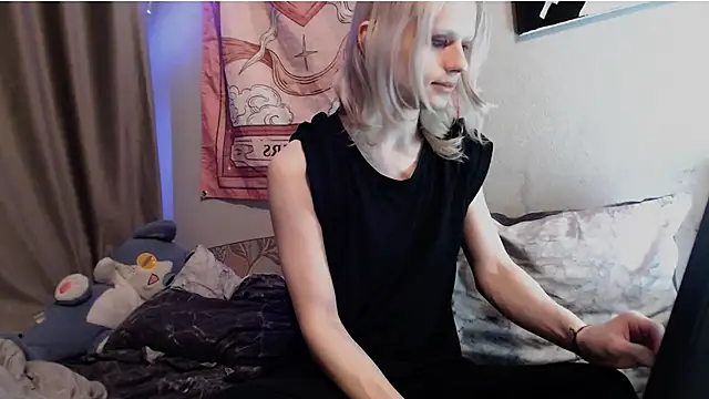 Alien Bella online show from 06-22-26, 11:13