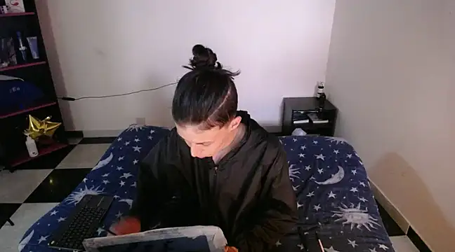 Snapshot of Cocain_Atenea chatting on 02-02-25, 07:14 Cocain Atenea online show from 02-02-25, 07:14