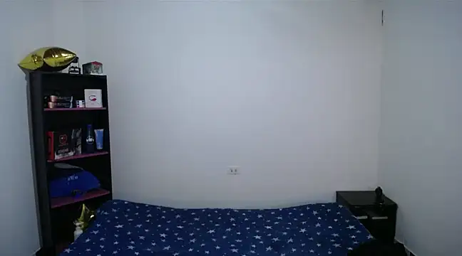 Snapshot of Cocain_Atenea chatting on 02-07-25, 07:17 Cocain Atenea online show from 02-07-25, 07:17