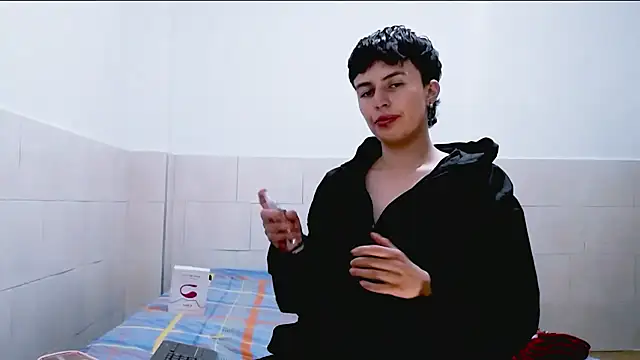 Cocain Atenea online show from 04-23-26, 09:50