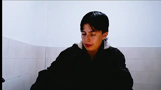 Snapshot of Cocain_Atenea chatting on 06-07-26, 10:35 Cocain Atenea online show from 06-07-26, 10:35