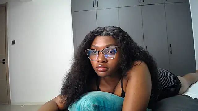 Pretty Liya08 online show from 05-14-26, 08:48